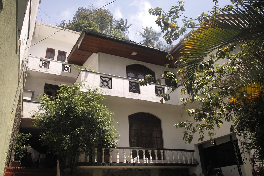 Kandy Citylights Residence Esterno foto