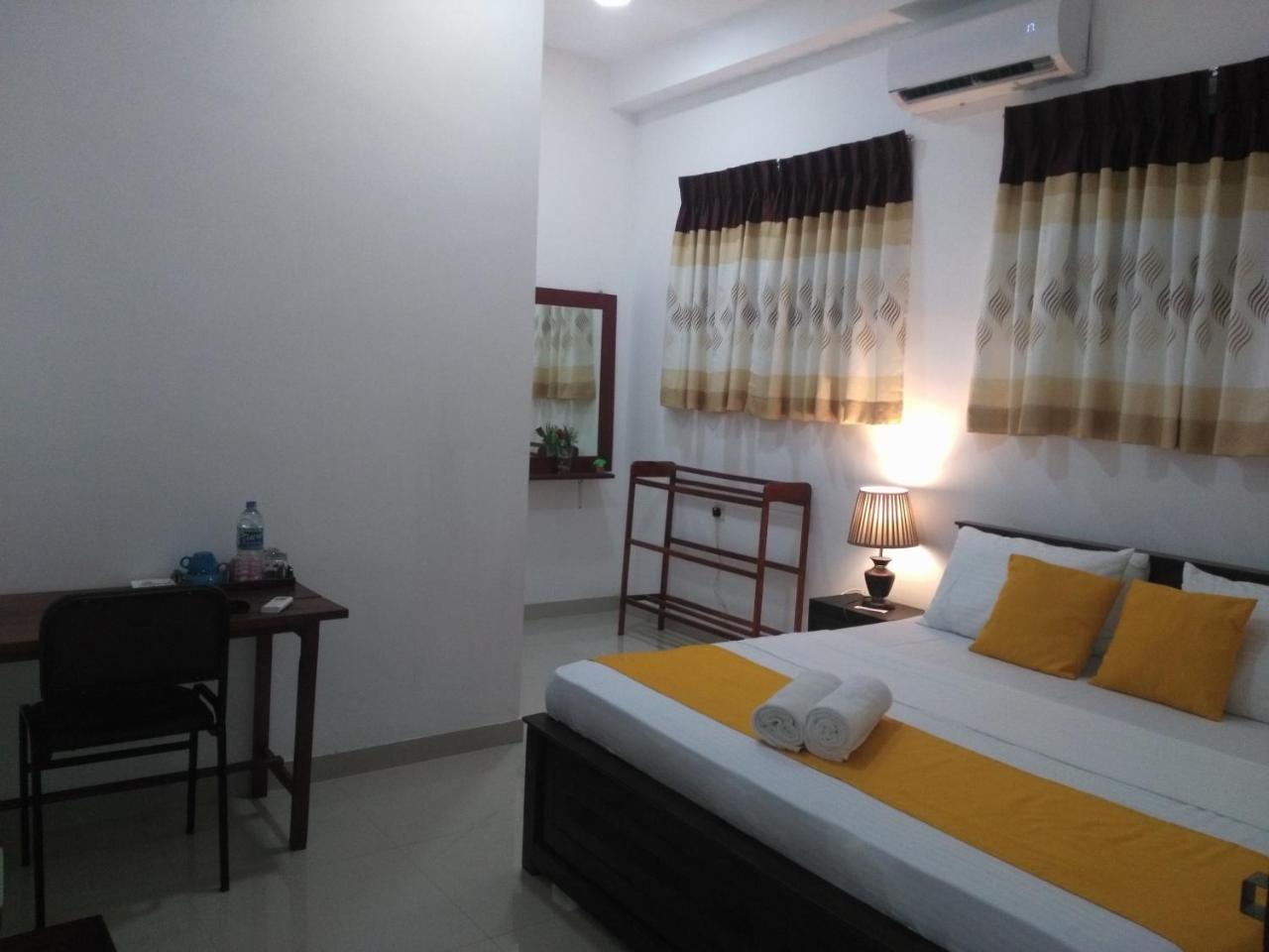 Kandy Citylights Residence Esterno foto